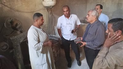 تموين المنيا يحرر 26 مخالفة تموينية ويضبط 5 أطنان زيت طعام غير صالح