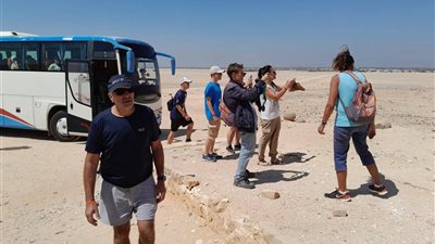 وفود سياحية من ألمانيا والنمسا وشيلي تزور مواقع أثرية بالمنيا
