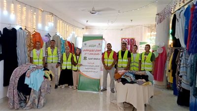 مديرية التضامن بالمنيا والأورمان ينظمان معرضًا لتوزيع الملابس للأسر الأكثر احتياجًا