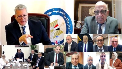  وزير البترول يؤكد على الدور الهام  لشركة البتروكيماويات المصرية في دعم الاقتصاد الوطني