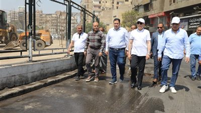 لنقل1000 سيارة ميكروباص.. ازالة الاشغالات من موقف أحمد حلمى واعادة تخطيطه ورفع كفاءته