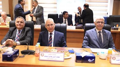 المجلس الأعلى للجامعات بمدينة السادات يستعرض استعدادات العام الجديد والترويج للجامعات المصرية