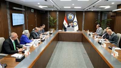 كريم بدوي : الشركة العامة للبترول ركيزة وطنية لدعم الاقتصاد وزيادة الإنتاج