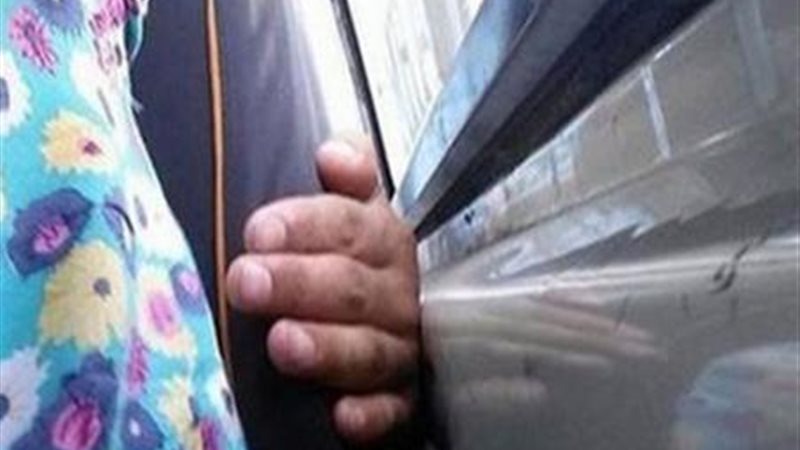 تحرش داخل ميكروباص