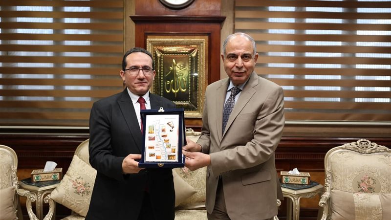 أثناء التكريم