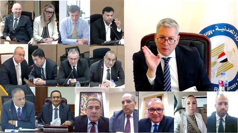 وزير البترول