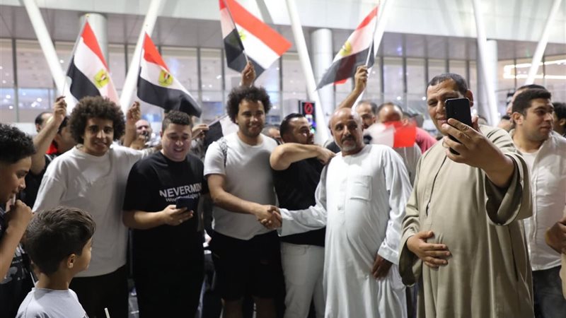 استقبال احمد ناصر
