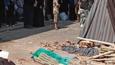 تفاصيل وفاة سيدة سقطت عليها شرفة عقار بحدائق القبة (صور)