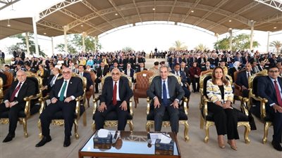 وزيرا الاتصالات والعدل يشهدان احتفالية المعهد القومي للاتصالات NTI بتخريج دفعة جديدة
