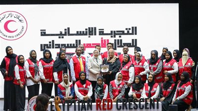 الهلال الأحمر المصري يستقبل نظيره السوداني ويستعرضان التجربة السودانية كنموذج للعطاء 