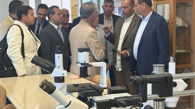 وزيرا الزراعة والشؤون النيابية يبدآن فعاليات زيارة إيطاليا بمنشآت زراعية بمدينة 