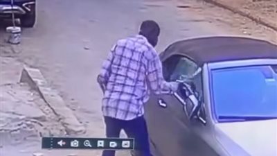 حبس سوداني 4 أيام على ذمة التحقيقات بسب سرقة حقيبة من سيارة بأكتوبر