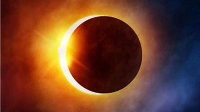 الساعة كام بالظبط؟.. موعد خسوف القمر الدموي 2025