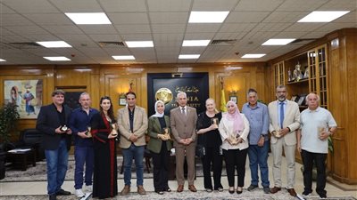 في مجالات الآثار والمتاحف.. رئيس جامعة المنيا يبحث التعاون الأكاديمي مع وفود ألمانية وأردنية 