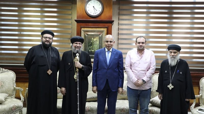 محافظ المنيا