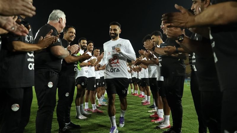ممر شرفي للدولي محمد