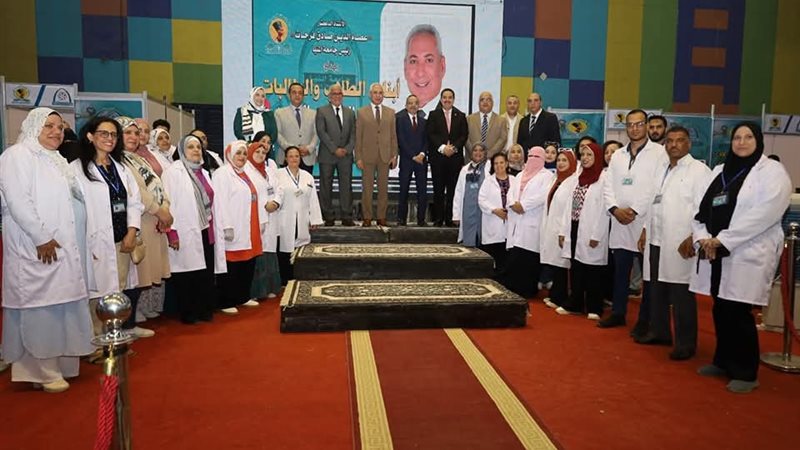 رئيس جامعة المنيا