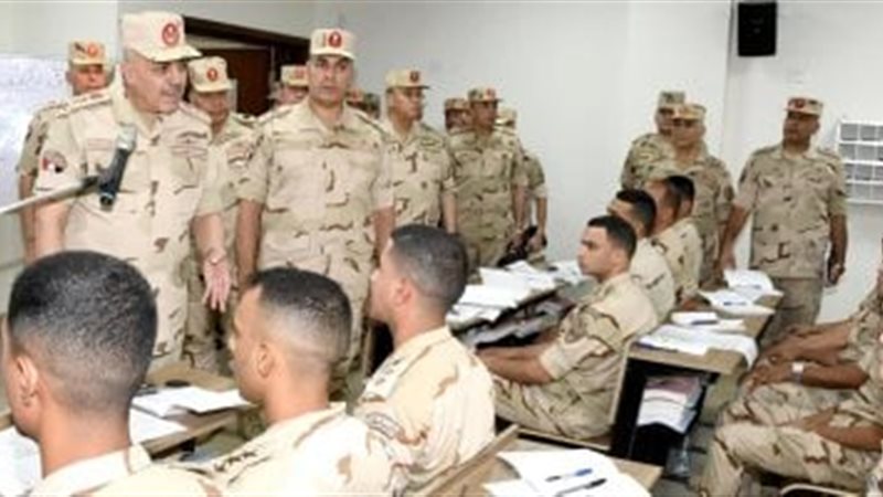 الفريق أحمد خليفة