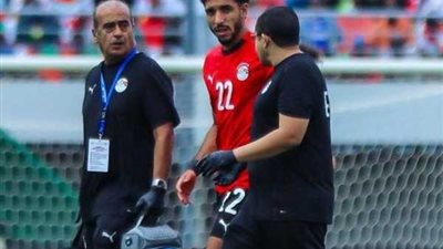 إصابة عمر مرموش في الركبة تُثير القلق قبل ديربي مانشستر