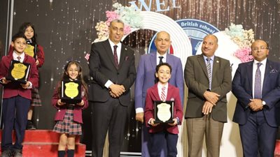 محافظ المنيا يشهد احتفالية تكريم أوائل الطلاب وتخرج الدفعة الـ11 بالمدرسة البريطانية