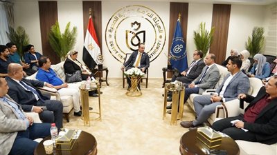 السبكي يلتقي أوائل الثانوية: مصر تخطط بعلم وتؤمن بقدرات شبابها