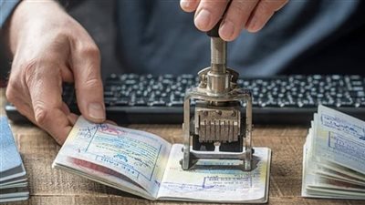 29 دولة أوروبية تلغي الطوابع التقليدية في جوازات السفر الإلكترونية