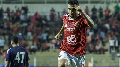 الاهلي يتعادل مع إنبي 1-1 ويواصل نزيف النقاط 