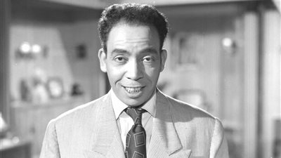 حفيدة الراحل إسماعيل ياسين تطالب بتكريم يليق بمشوار جدها الفني