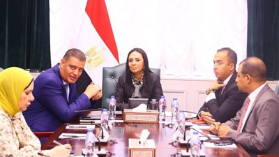 دعم أهالي مشروعات السكن البديل للمناطق المطورة.. بيان رسمي من وزيرة التضامن