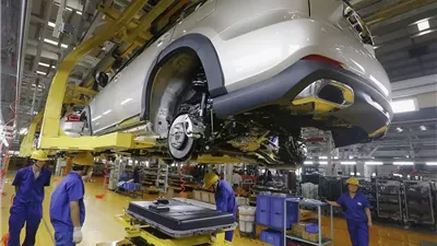 الولايات المتحدة تدرس فرض رسوم جمركية جديدة على قطع غيار السيارات 