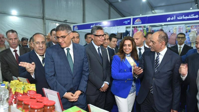 افتتاح معارض “أهلاً