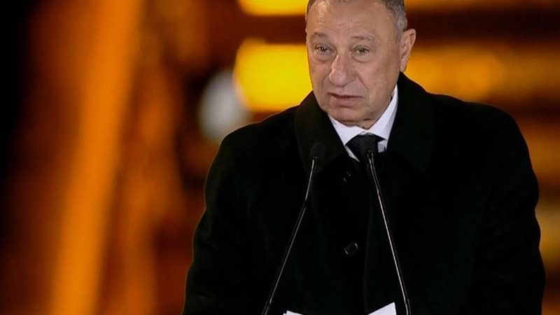 الكابتن محمود الخطيب