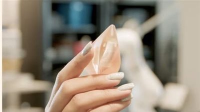 علماء صينيون يبتكرون روبوت بحجم حبة رمل يراقب مؤشرات الجسم 