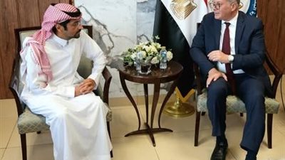 وزير البترول يبحث دعم الاستثمارات السعودية في صناعات البتروكيماويات والأسمدة بمصر