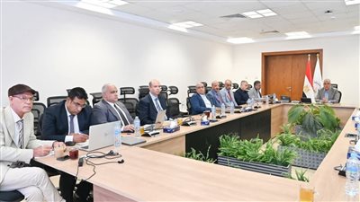 مع نهاية موسم أقصى الاحتياجات المائية.. ماذا قال وزير الري للعاملين بالوزارة؟