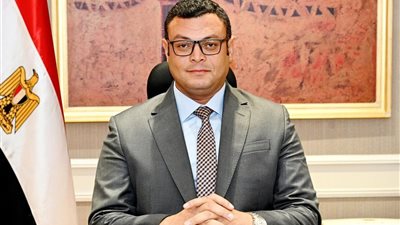 وزير الإسكان يصدر حركة تغييرات بهيئة المجتمعات العمرانية وأجهزة المدن الجديدة