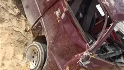 إصابة 6 أشخاص في انقلاب سيارة 