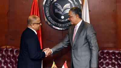 تفاصيل لقاء رئيس الهيئة العامة للاستثمار والمناطق الحرة وسفير سريلانكا 