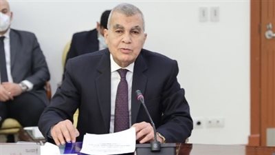 سباق رئاسة مجلس الشيوخ يشتعل.. هل يحسمه المستشار عصام فريد؟