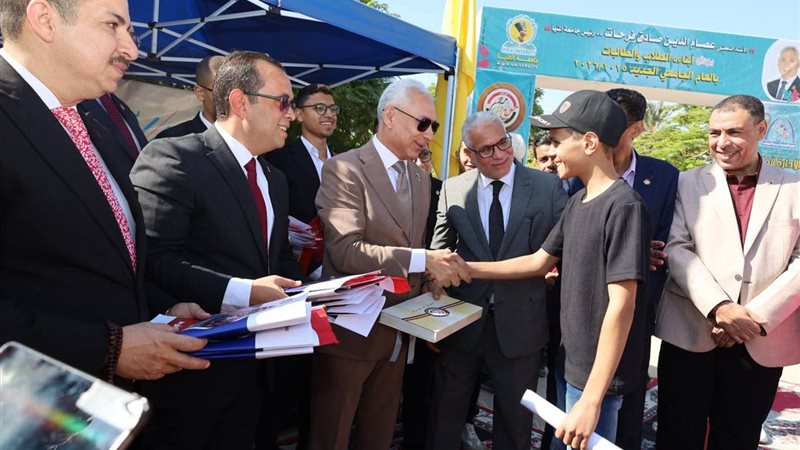 رئيس جامعة المنيا