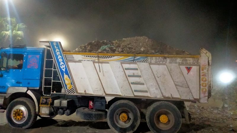 رفع 2000 طن مخلفات