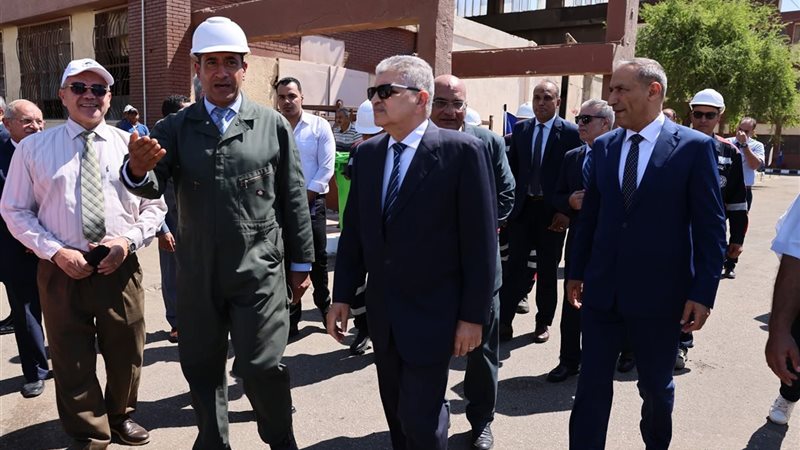 رئيس هيئة قناة السويس