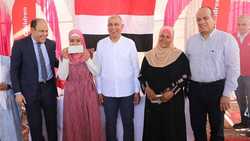 محافظ المنيا