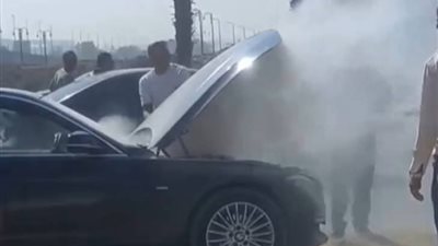 التحفظ على كاميرات المراقبة في واقعة إشعال 4 سيارات بالتجمع الأول على يد 3 شباب بسبب اللهو