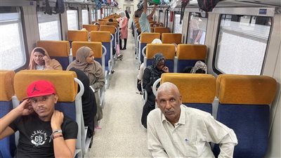 سكك حديد مصر تسير الرحلة العشرين لعودة الأشقاء السودانيين طوعًا