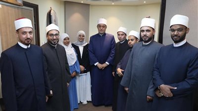 مفتي الجمهورية يتفقد الإدارة العامة للأبحاث الشرعية: دور محوري في تطوير الفتوى المعاصرة