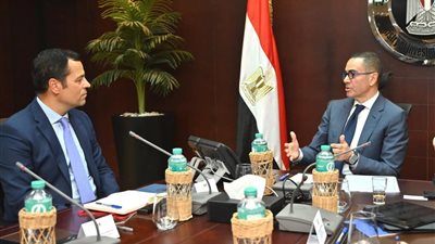 الخطيب: رؤية إصلاحية متكاملة لربط التجارة بالاستثمار وتعزيز التحول الرقمي