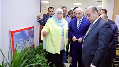 ملابس جاهزة ومخبوزات.. افتتاح معرض التعليم الفني بالعاصمة الإدارية