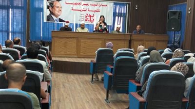 محافظ المنيا: وعي الشباب خط الدفاع الأول في مواجهة التحديات المجتمعية