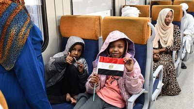سكك حديد مصر تسيّر الرحلة الـ21 لإعادة الأشقاء السودانيين طوعًا